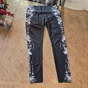Alo size M leggings